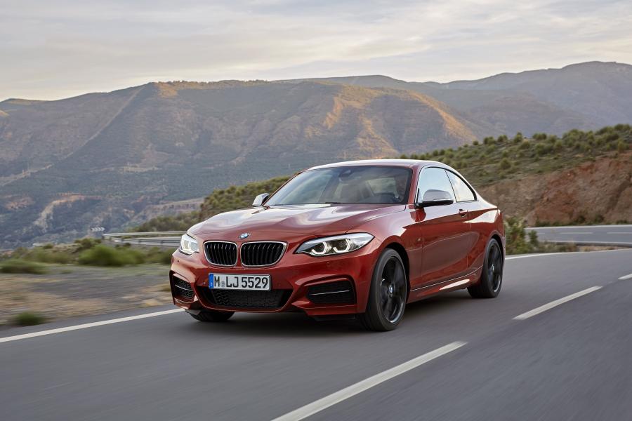  BMW M240i xDrive Coupe 2017 года  (WW) (фото 32 из 116)